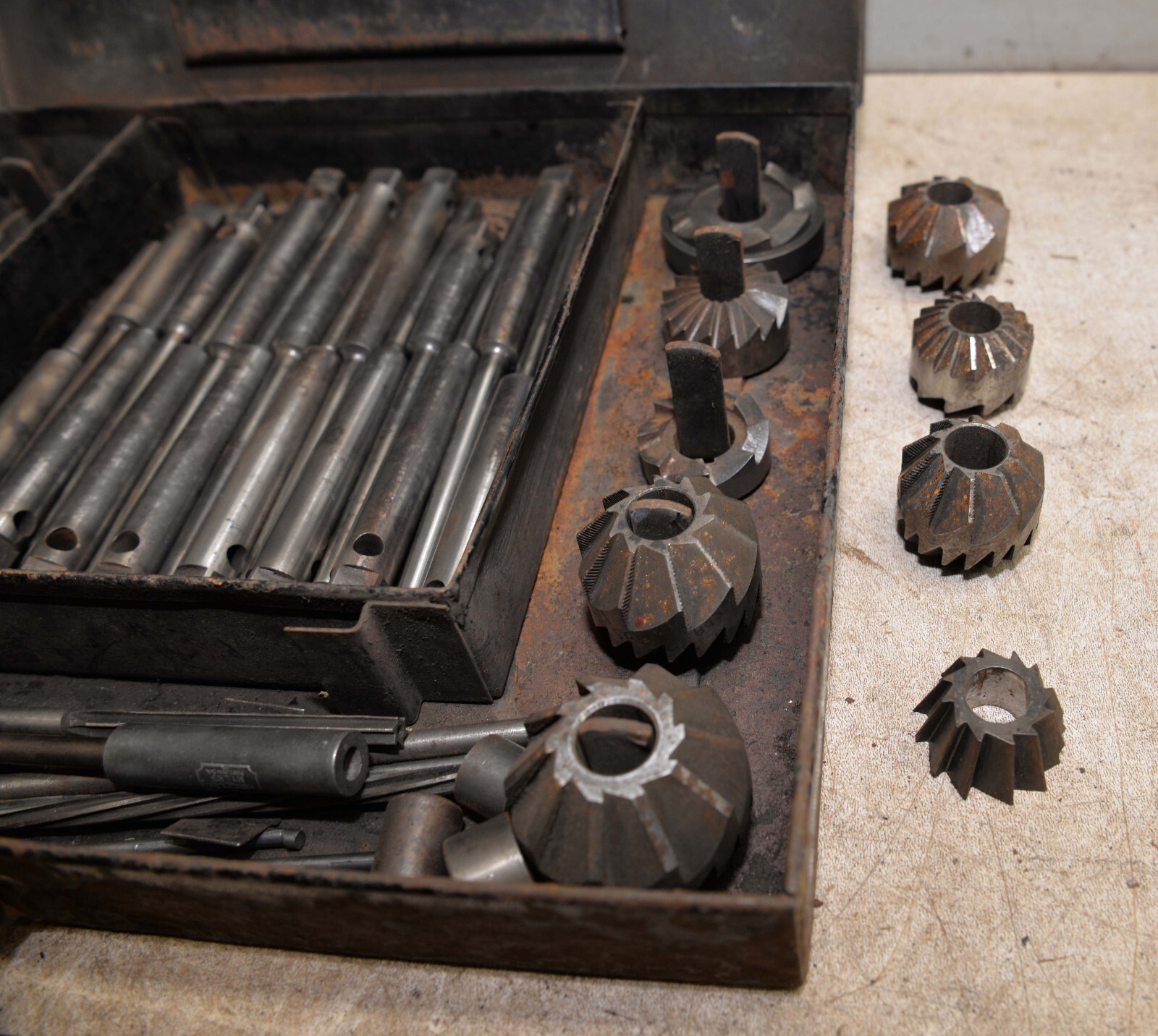 Rare Hinckley Myers antique valve seat reamer cutter collectible auto tool lot