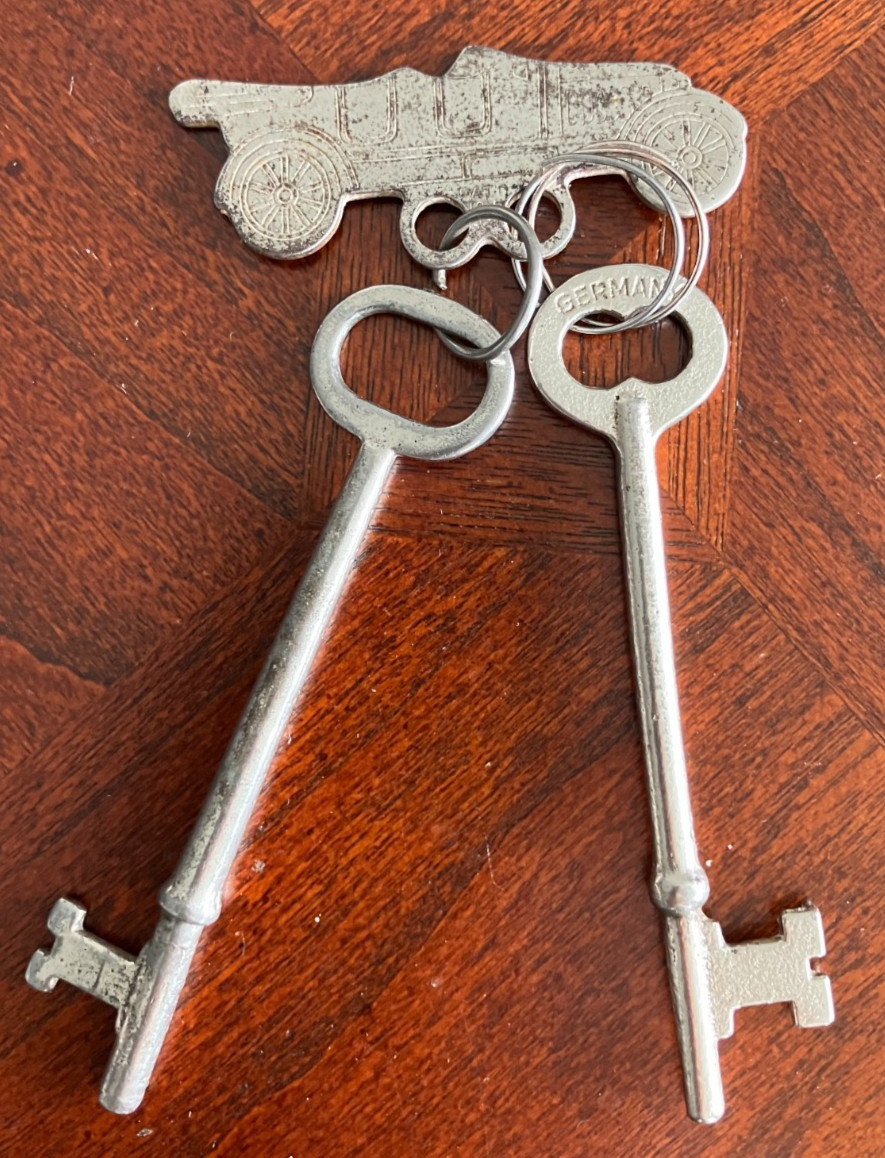 2 Antique Silver Tone Solid Barrel Skeleton Keys, 1 Germany, “Roadster’ holder.