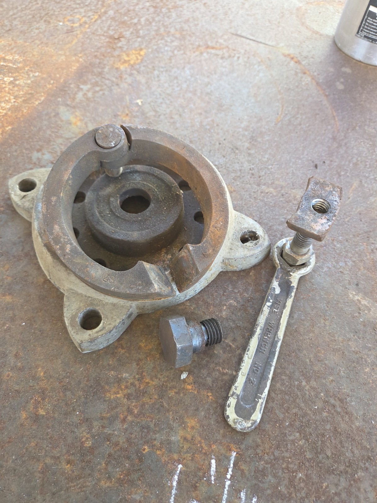 Vintage Chas. (Charles) Parker Co. Complete Swivel Base for 3.5in Vise 6 1/16