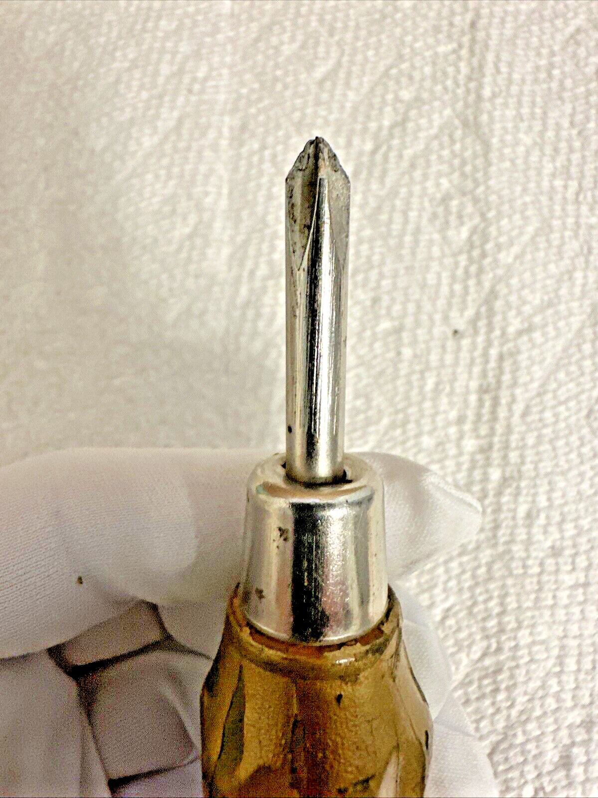 Vintage Fuller’s #2 Phillips Wood Handled Screwdriver #729 Gold Painted Handle