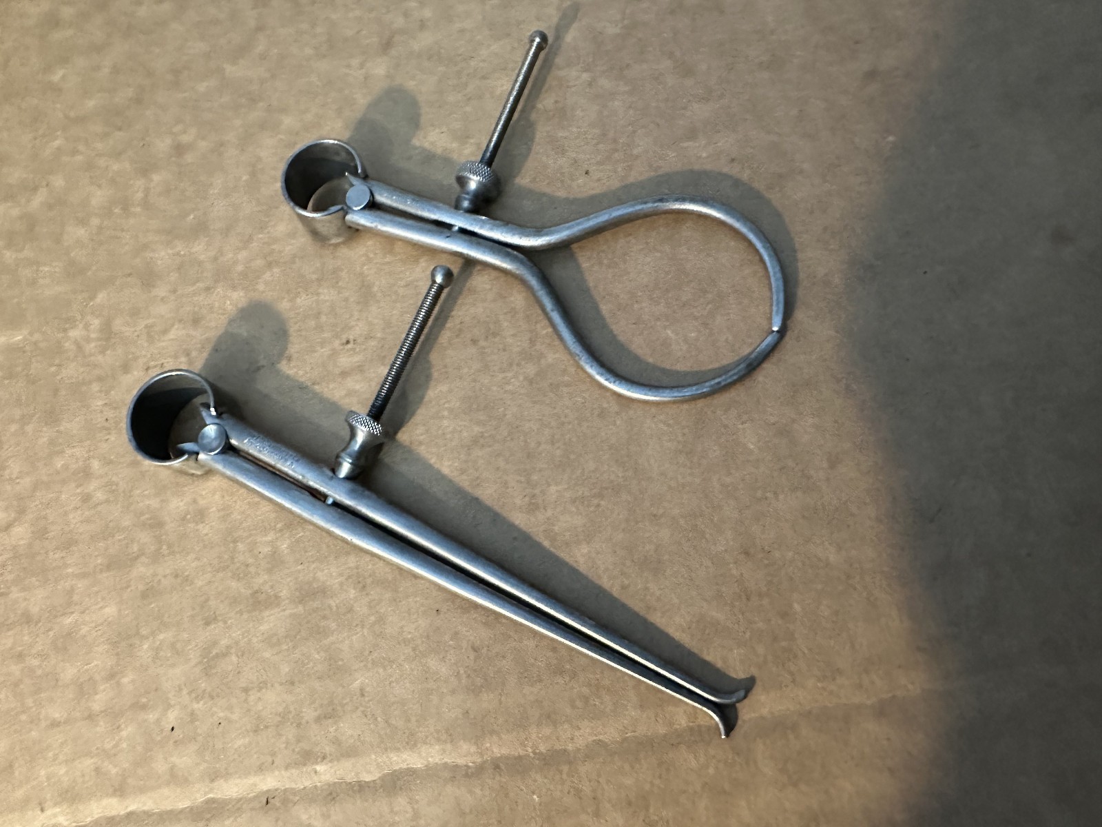 STARRETT 2 PIECE TOOLMAKER’S CALIPERS 4″ OUTSIDE & 5″ INSIDE