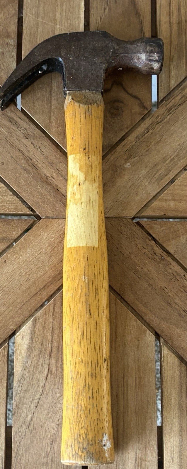 Vintage Great Neck W-16C Claw Hammer 16 Oz Hickory Wood Handle