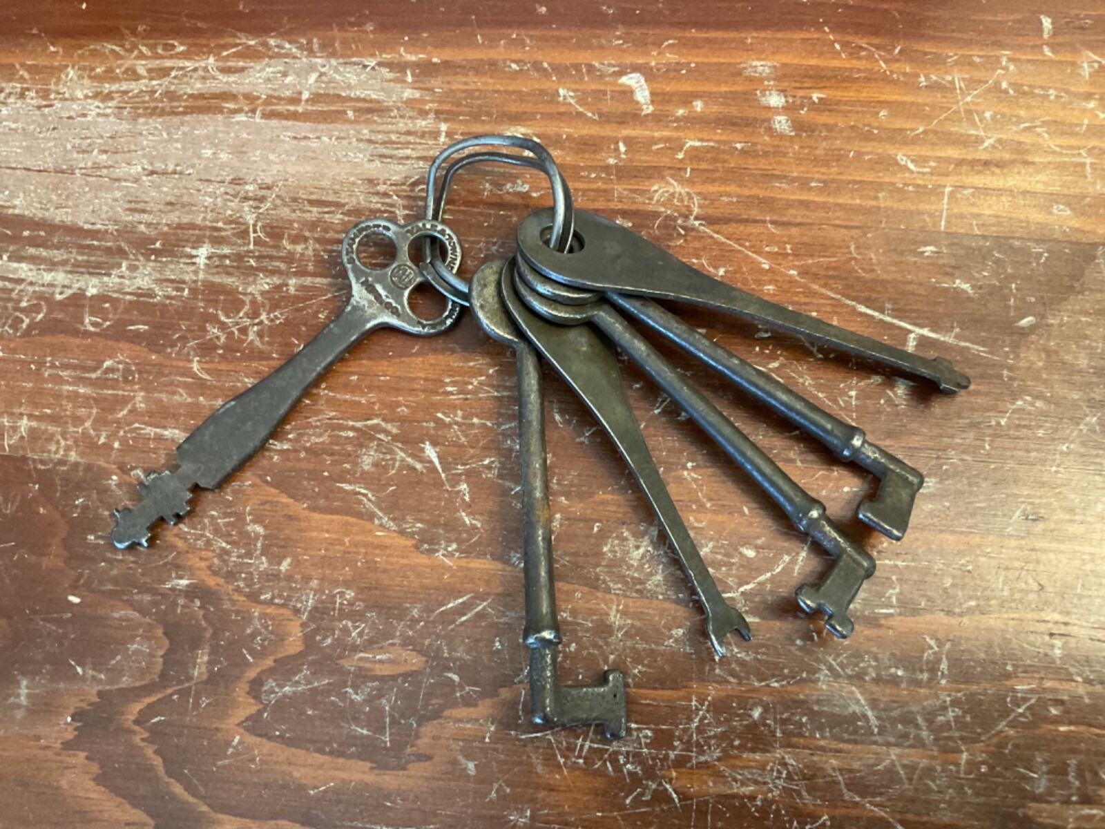 Vintage Antique Skelton Key Lot 6 Various Skelton Style Keys