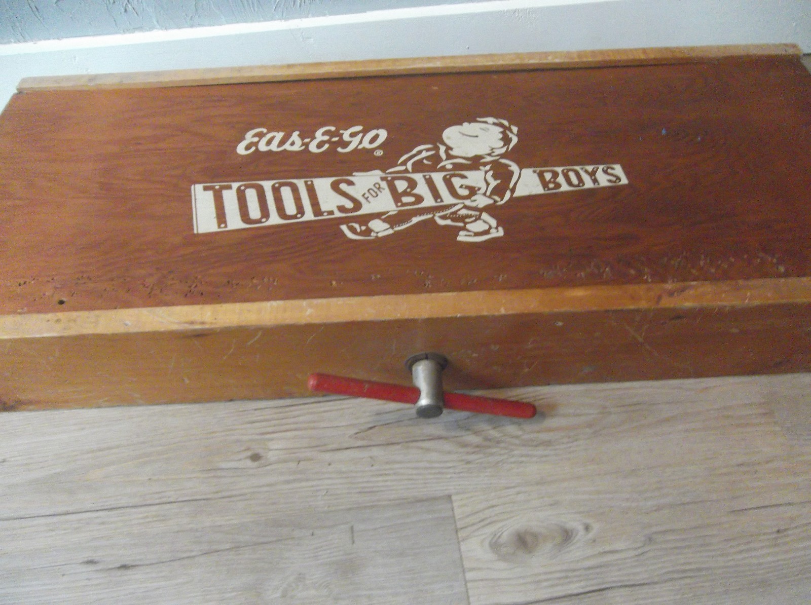 Eas-E-Go Tools for Big Boys Wooden Work Bench Tool Chest with Removable Legs