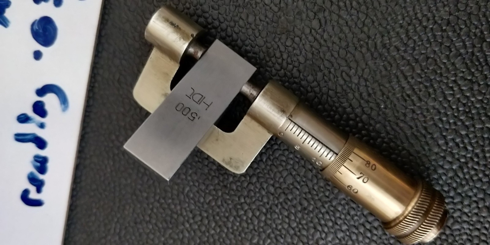 Antique OPEN THREAD MICROMETER metric early friction thimble.