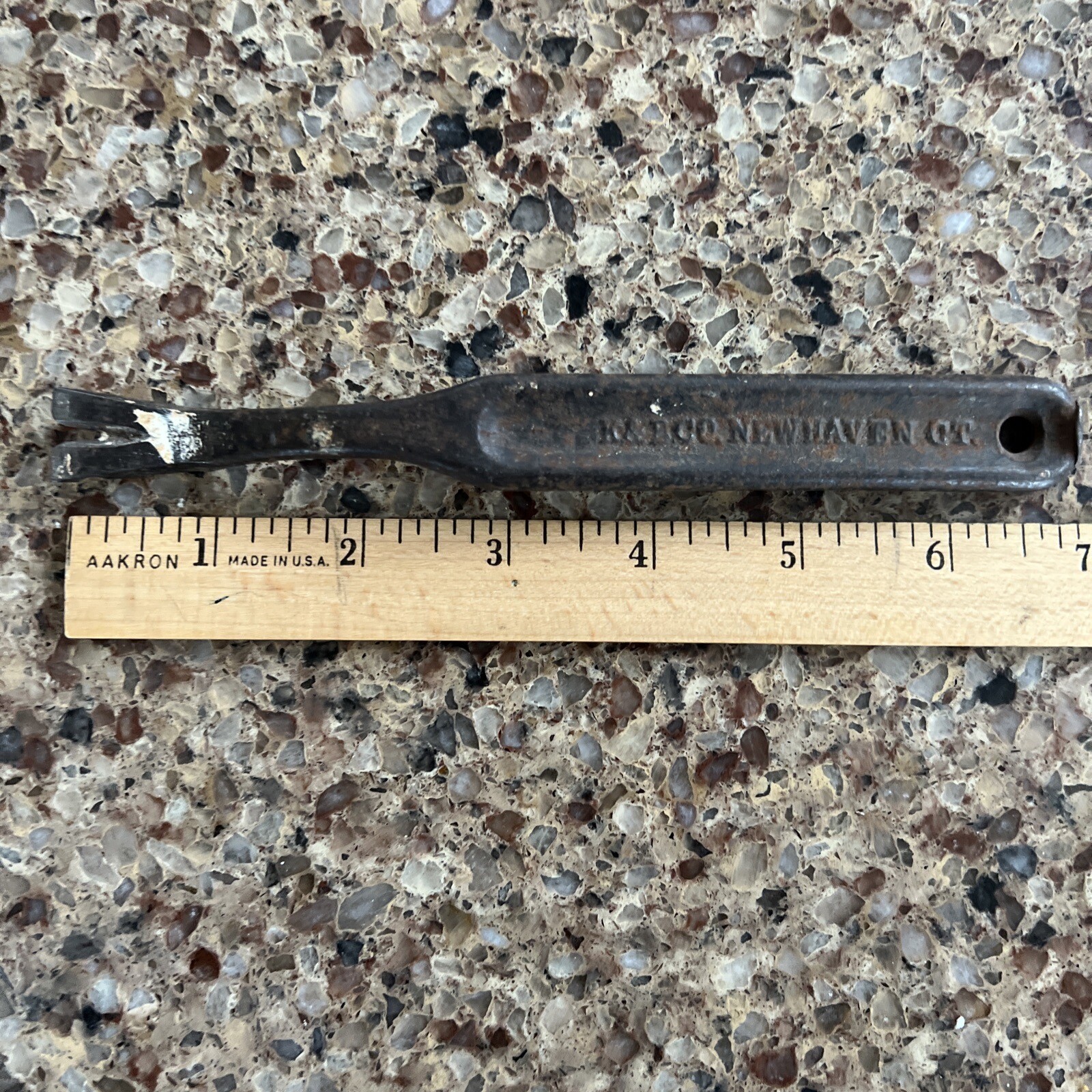 K & B Co. Drop Forged Steel Nail Puller, Made In New Haven, Ct. USA, 7” Long