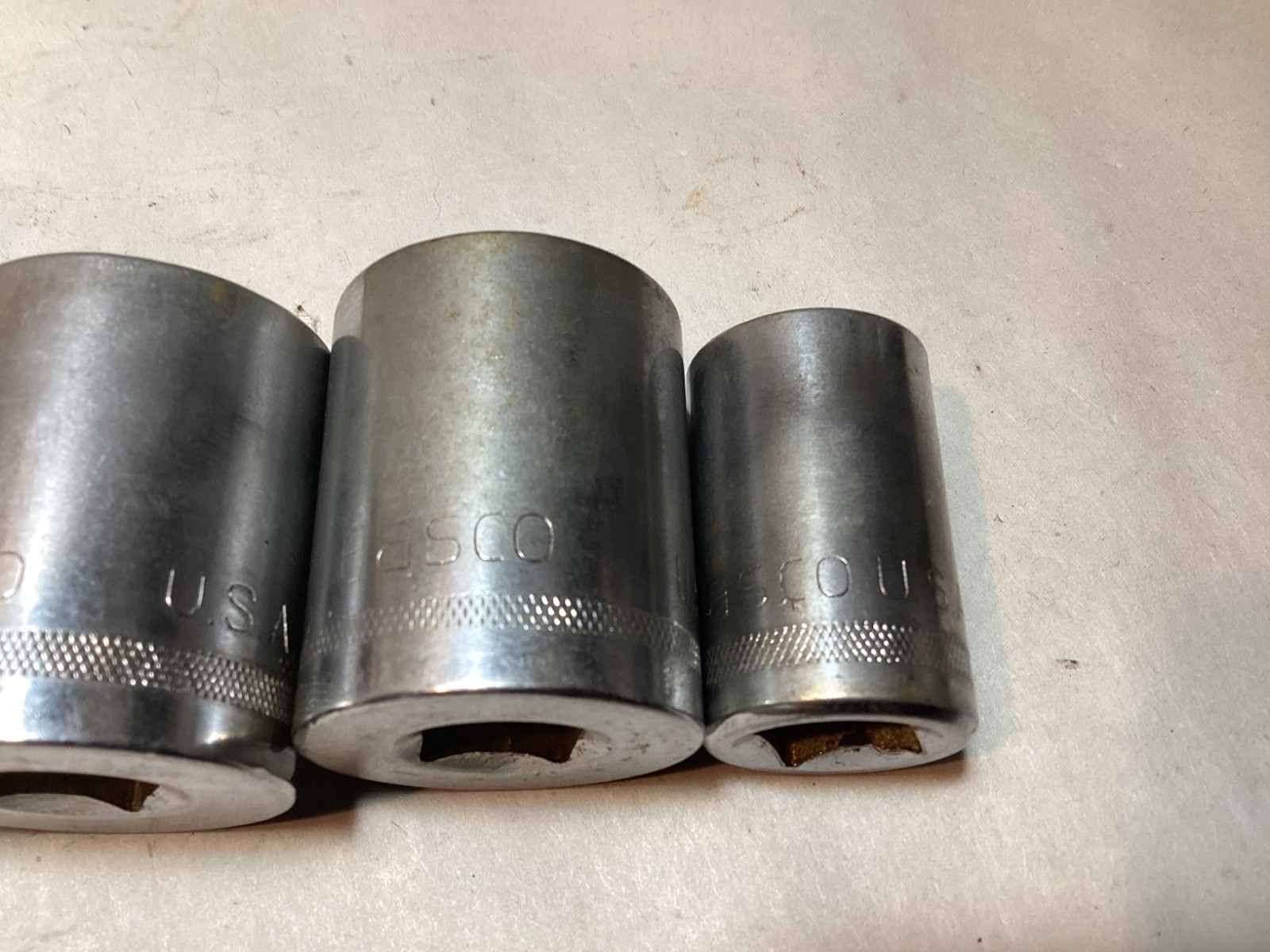 Vintage Easco USA sockets 1-1/8” 1-1/16” 1’ 11/16” 1/2” Drive 12-point