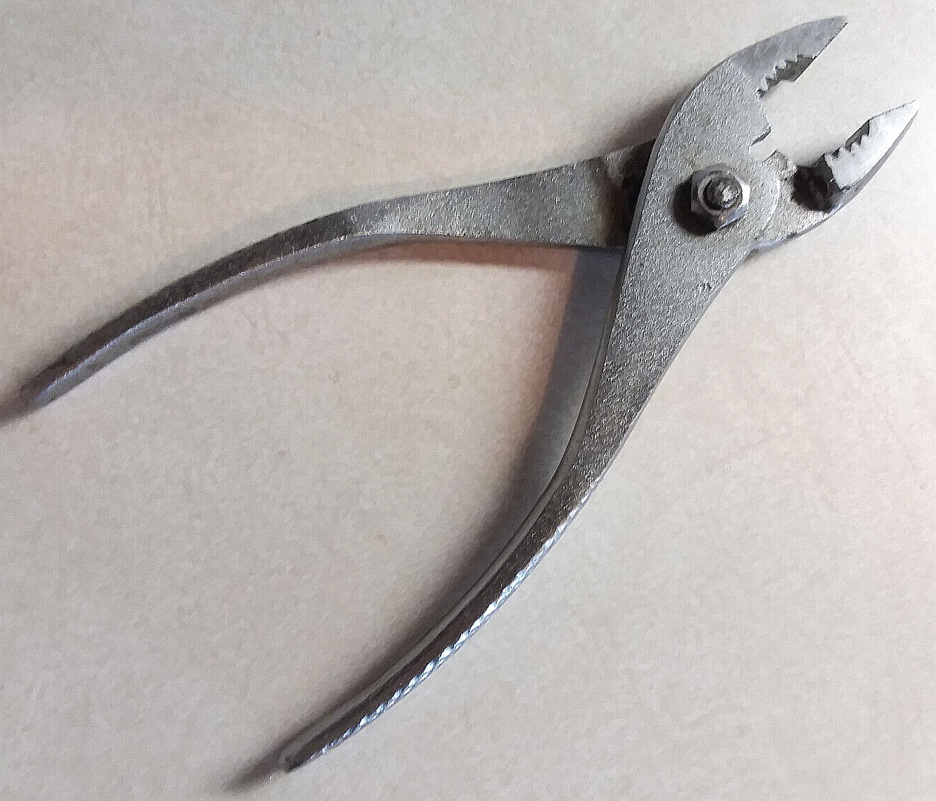 VINTAGE BENCHMARK 66-905 SLIP JOINT PLIERS 6″ MADE IN JAPAN