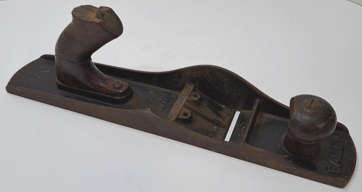 STANLEY Bailey NO. 5 Wood PLANE – BASE ONLY – DAMAGED (wh3b2) – PARTS – Antique