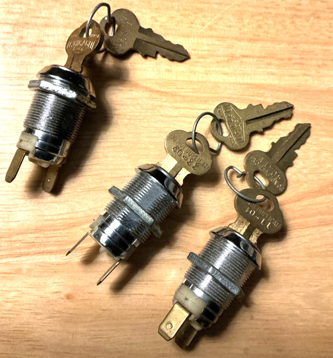 (Lot of 3) Chicago Lock Switch Lock Keyed Alike # 40-11 AC/DC Usage NOS!