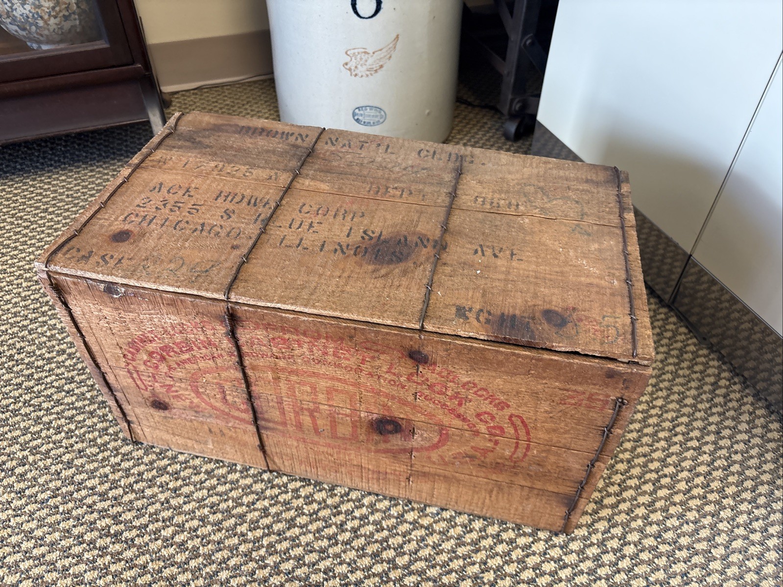 Vintage Wooden Crate Corbin Cabinet Lock Padlock Shipping Box Sign Ace Hardware