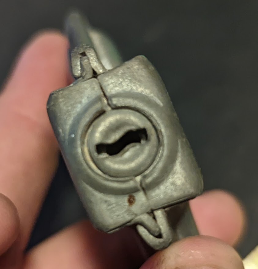 Antique Sterling Lock Co. Gas Pump Padlock NO KEY Minneapolis mn COMES AS SHOWN