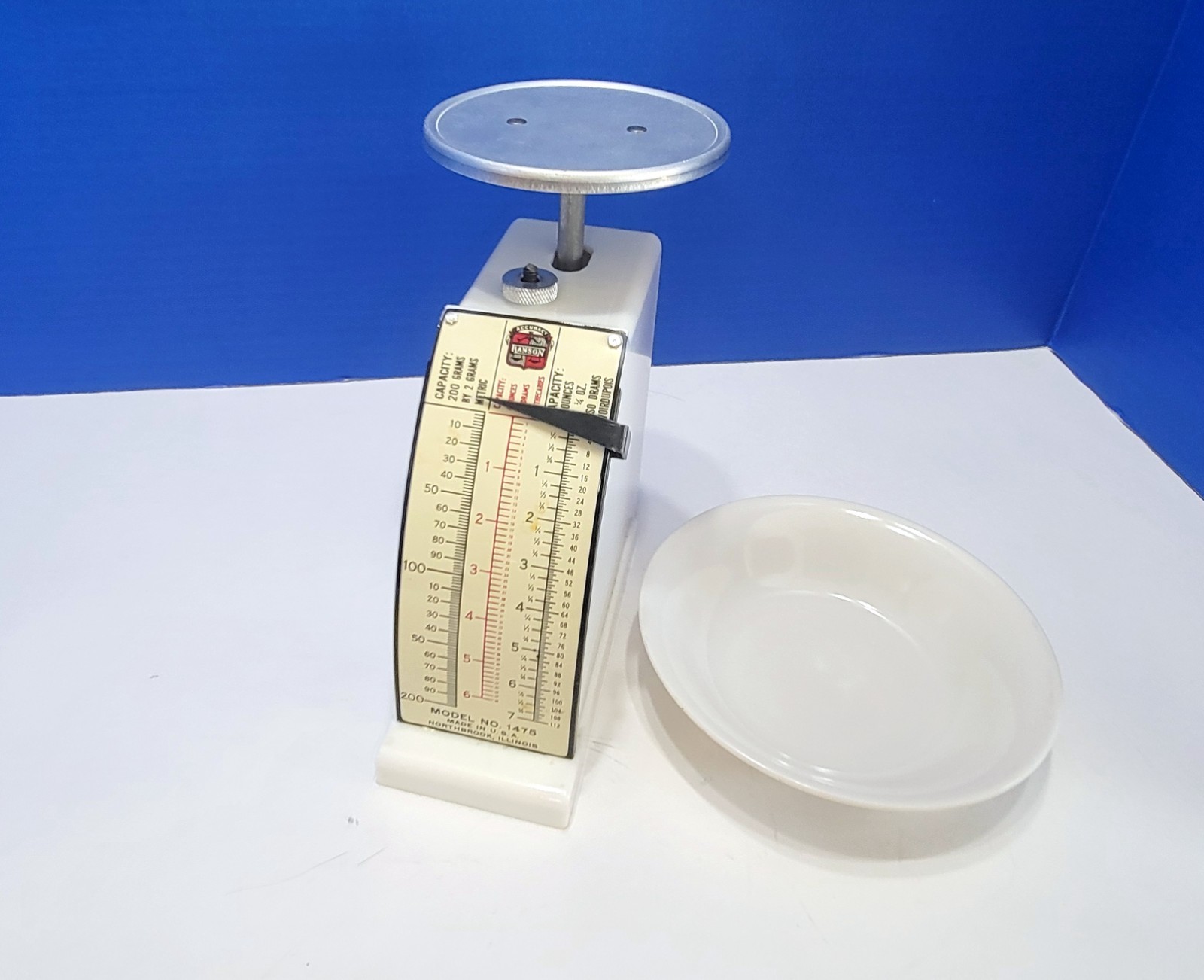 Vintage Hanson 200 Gram Kitchen Scale in Original Box