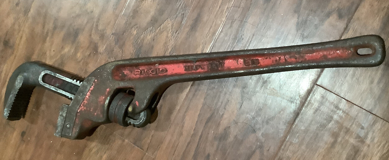 Vtg Ridge Tool Company Rigid E-18 Offset End Heavy Duty Pipe Wrench Elyria OH