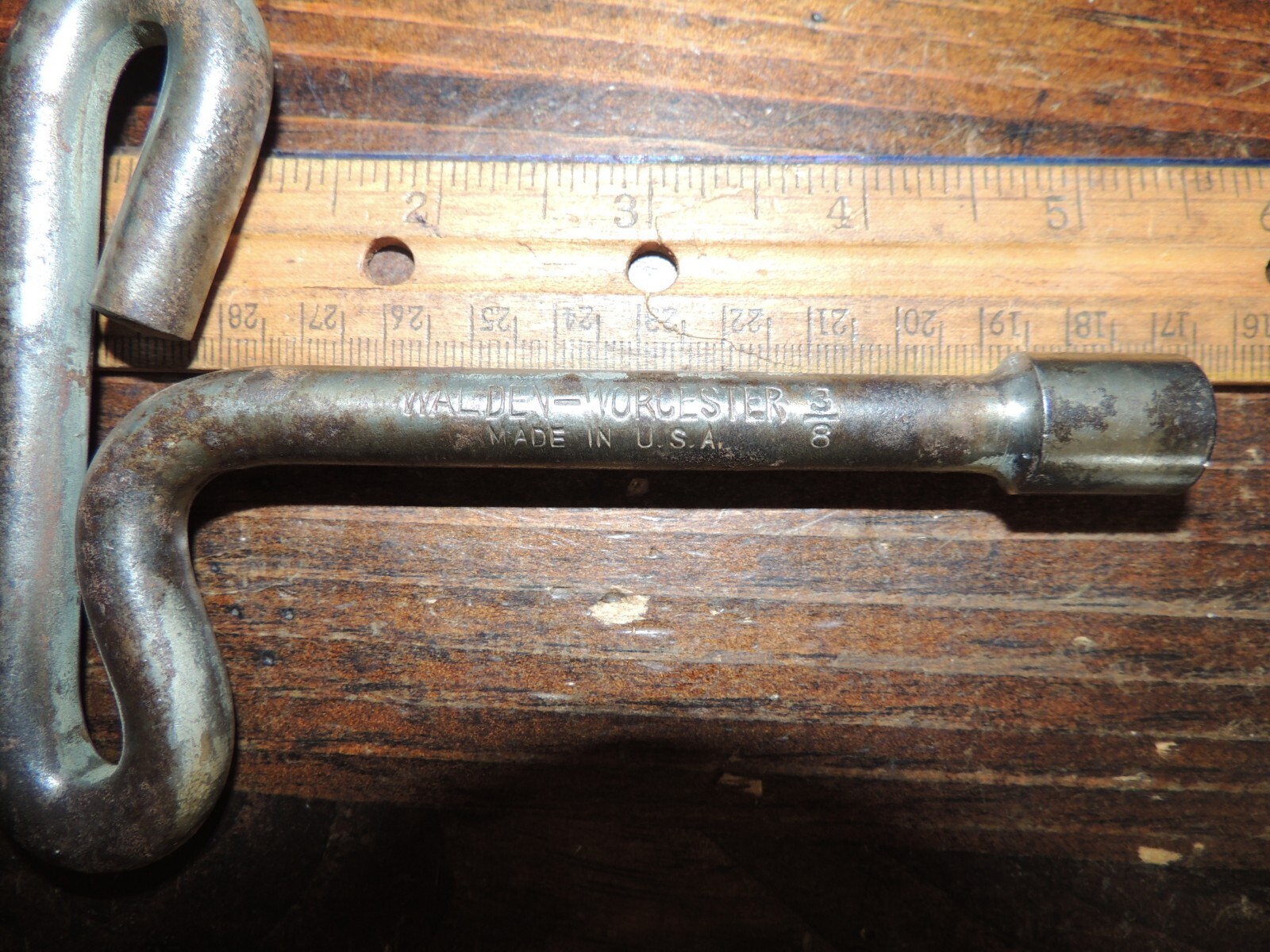 3/8″ WALDEN WORCESTER T-HANDLE WRENCH, No. 72, WHITIN MACHINE WORKS Whitinsville