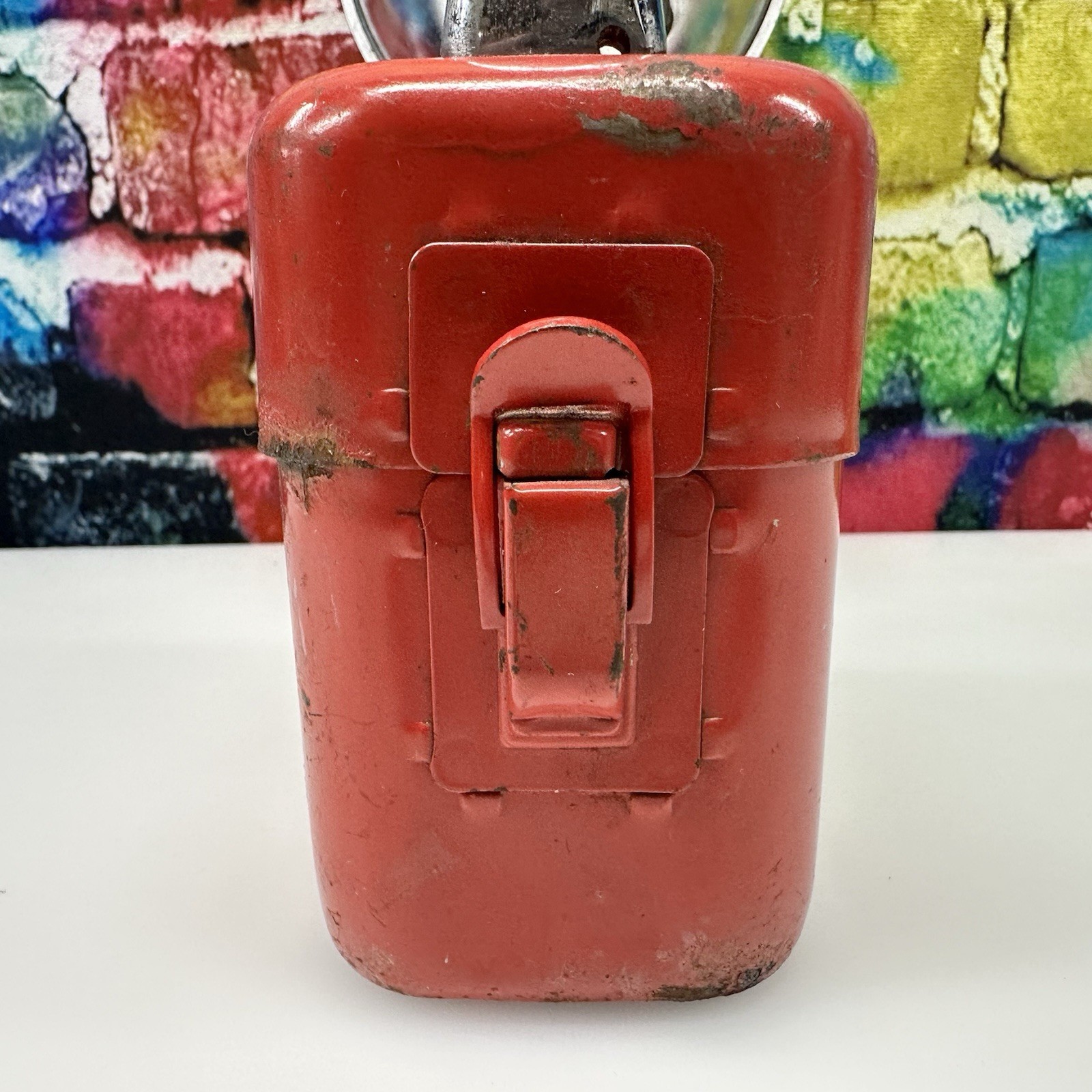 Teledyne Big Beam Model 211 – Handheld Portable Lantern Flashlight Vintage Old