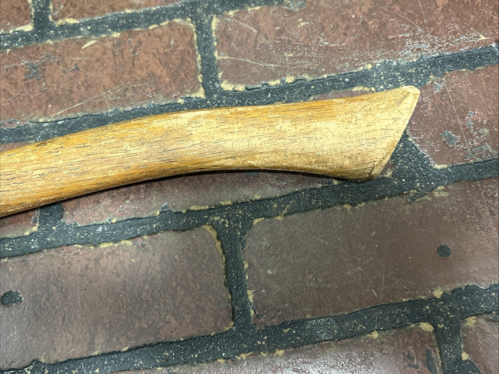 Vintage 2-1/4 Lb axe Single Bit Forged Steel Axe 28 in. Hickory