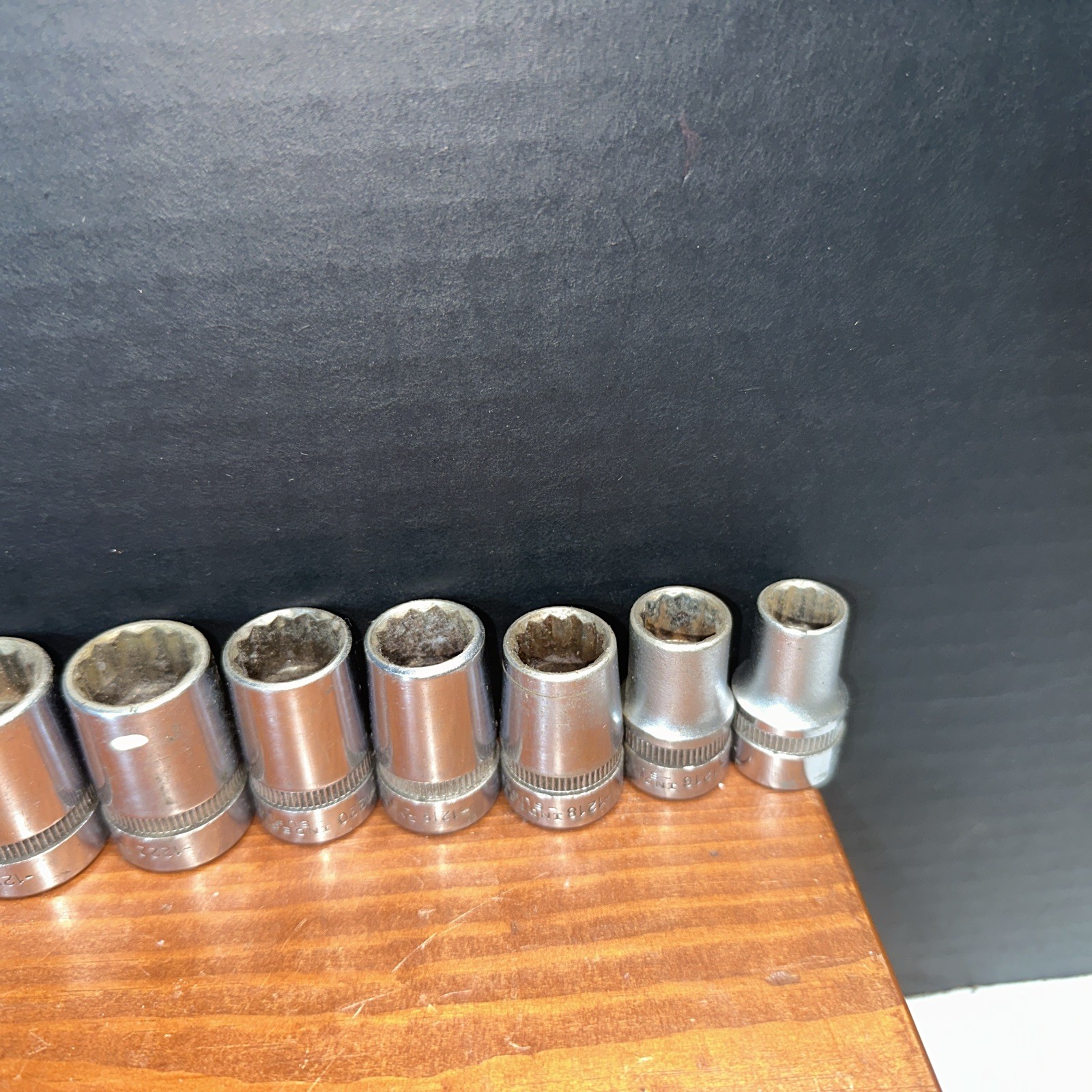 Vintage Indestro Super Socket ￼Set 13Pc. 1/2″Drive 12 Point 1 1/8″-7/16″th.