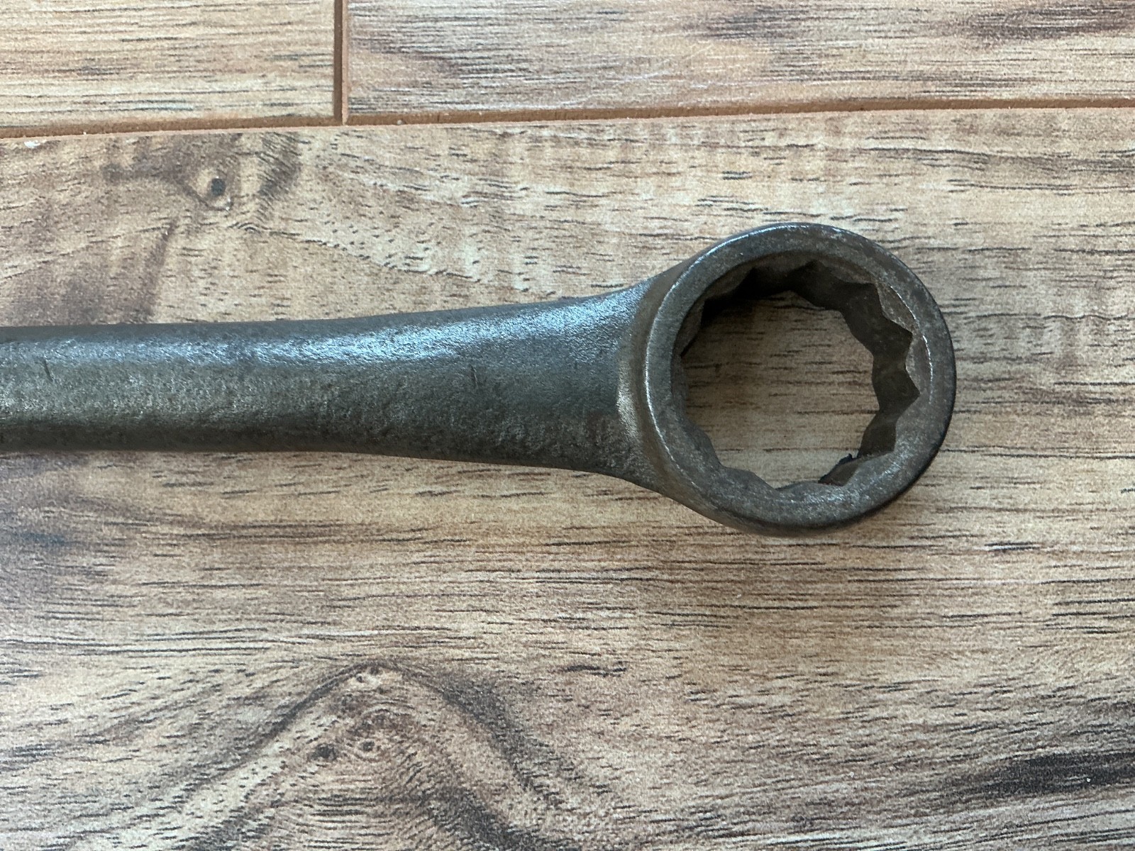 RARE Vintage Hinsdale 1” Round Handle Combination Wrench BE32 14.75″ Length