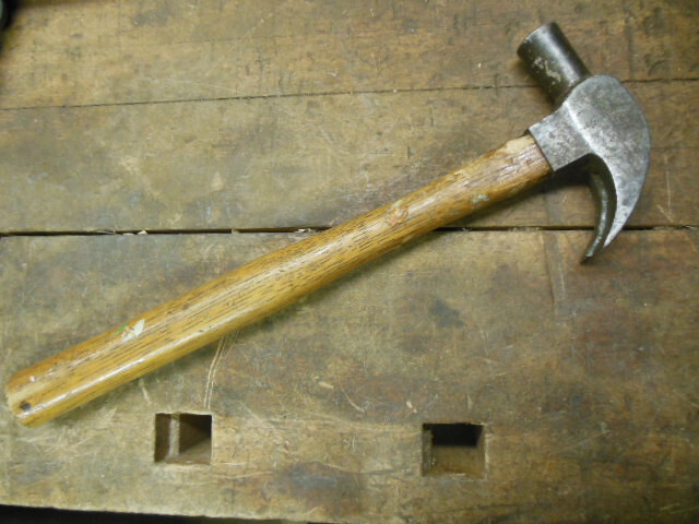 vintage D Maydole #3 small claw hammer orig hdl old carpenter tool