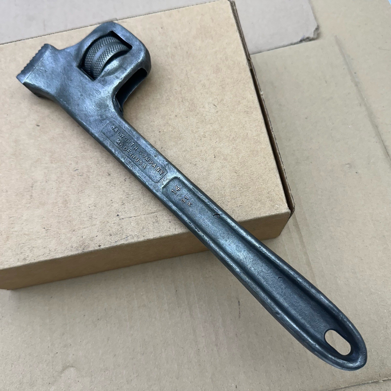 No. 14 Adjustable Pipe Wrench Walworth Mfg. Co. Vintage USA *HANDLE +SCREW ONLY