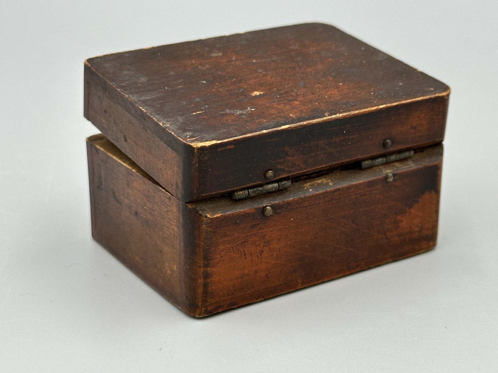 Antique WATCH REPAIR PARTS Original WOOD BOX Watchmaker ELGIN Balance Staffs