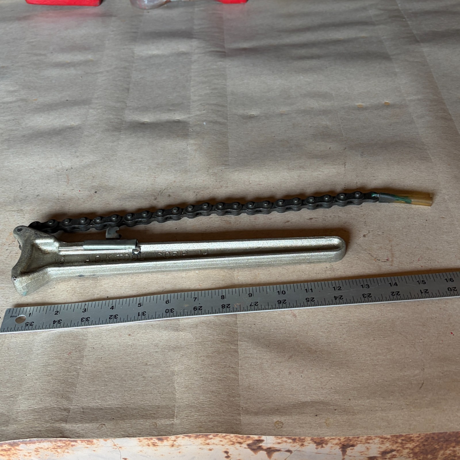 A. O.K. Alda Tool Corp CHAIN / PIPE Oil WRENCH 14