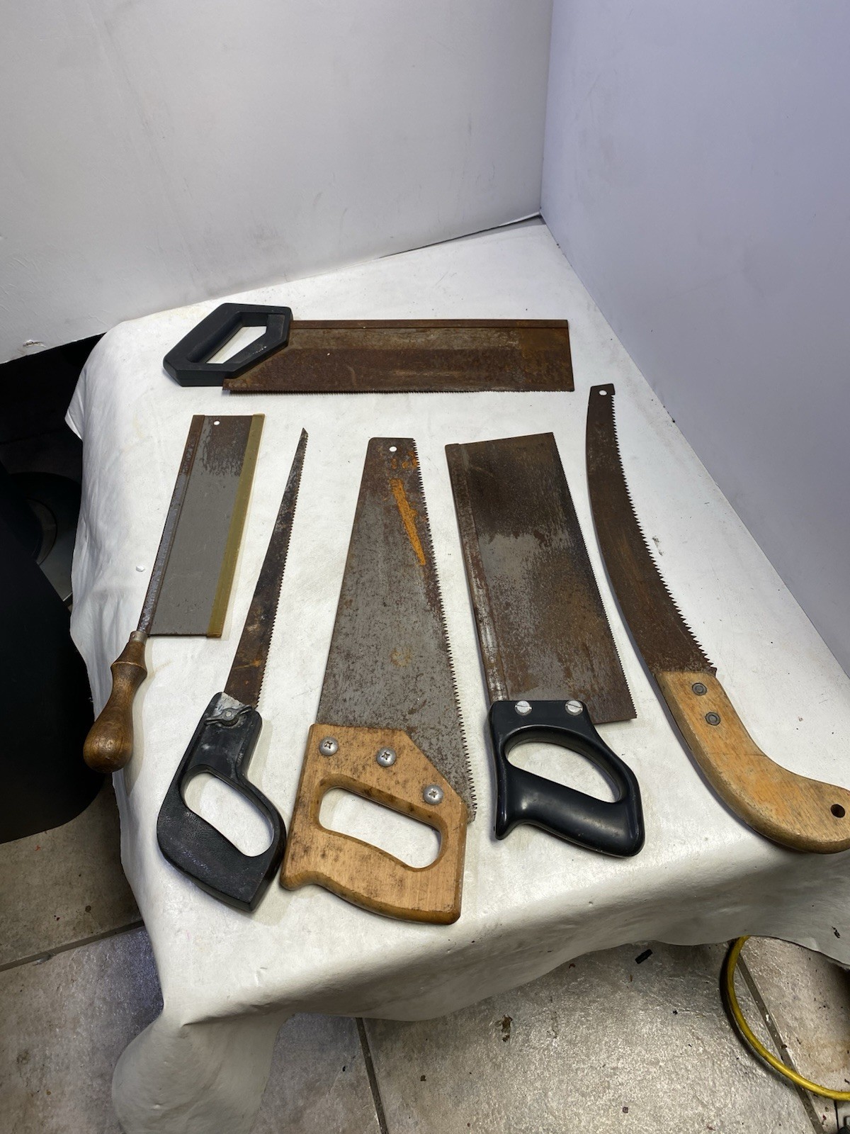 Lot 6 Assorted Hand Saws Wood Tree Drywall Saw Tool Bundle Wooden Handle Stanley