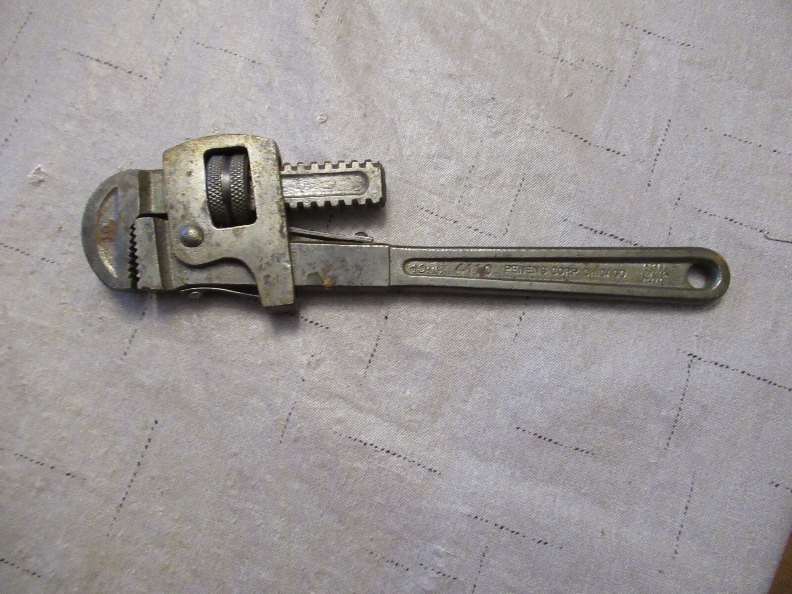Vintage Penens Corp Chicago 4110 10″ Pipe Wrench Drop Forged Steel