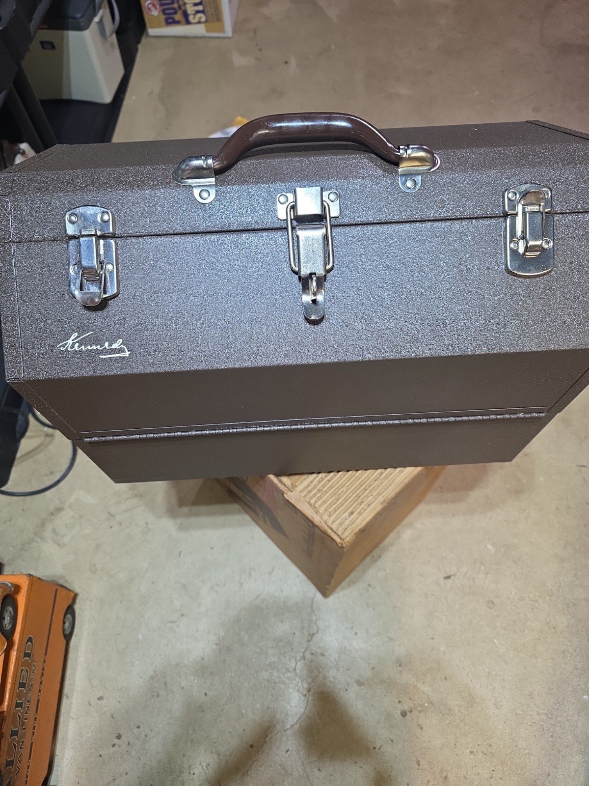 Vintage KENNEDY KITS 1018 Cantilever Metal Tool Box Machinist Made In USA