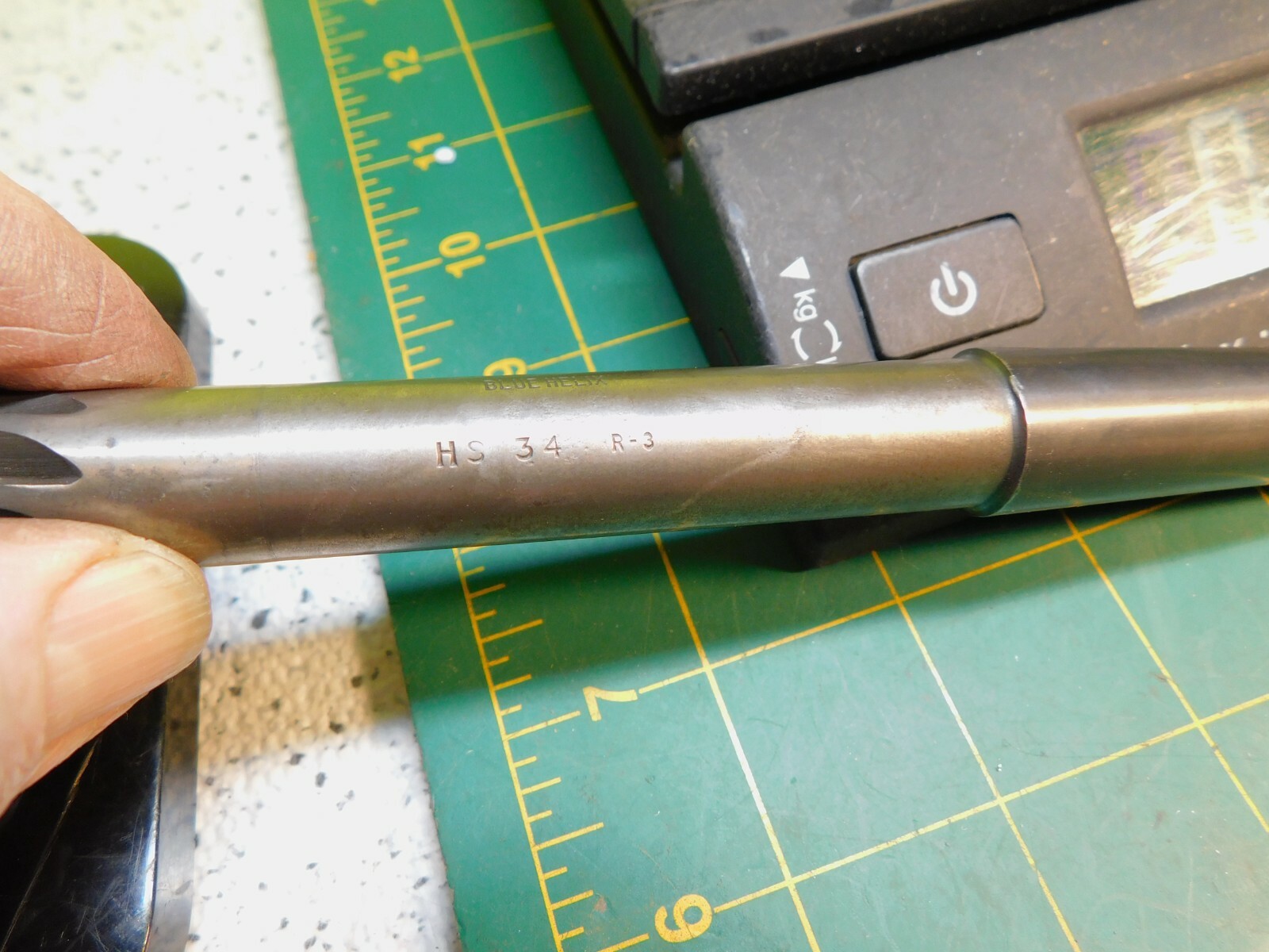 9″ Pratt & Whitney Blue Helix HS 34 R-3 Twisted Flute Tapered Shank Reamer11/16?