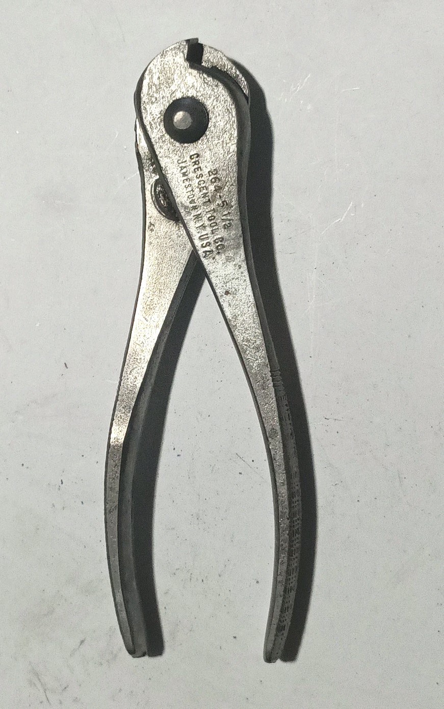 Vintage Crescent 5-1/2″ Wire Cutters * 264 * USA * Free Shipping *