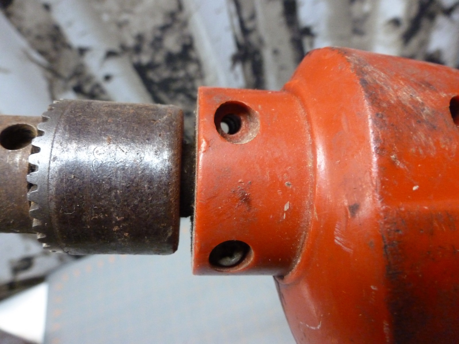 Works! As-Is VTG Makita 10mm M601 Red Corded Drill Power Tool w/ Chuck Key