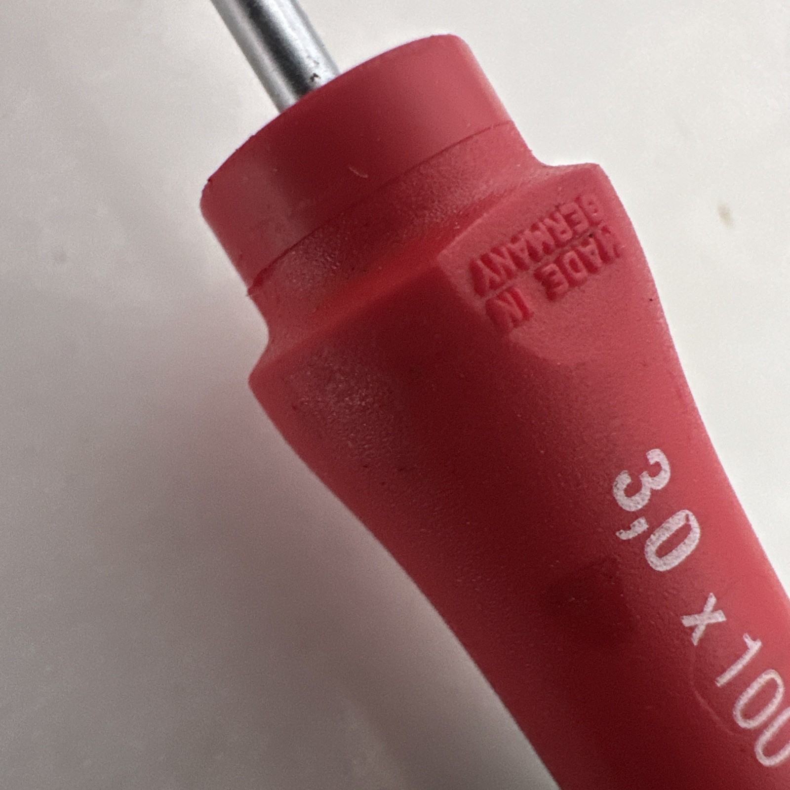 Wiha Soft Finish 302 3.0 x 100 Slotted Screwdriver Flathead Made In Germany