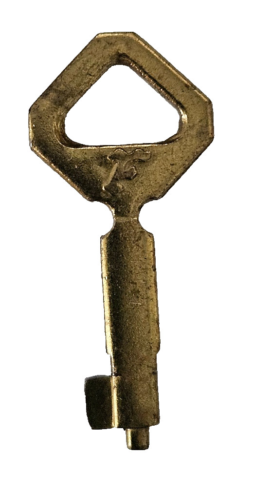 Vintage 1 1/4″ F Key display in a collection or use for decorative purposes