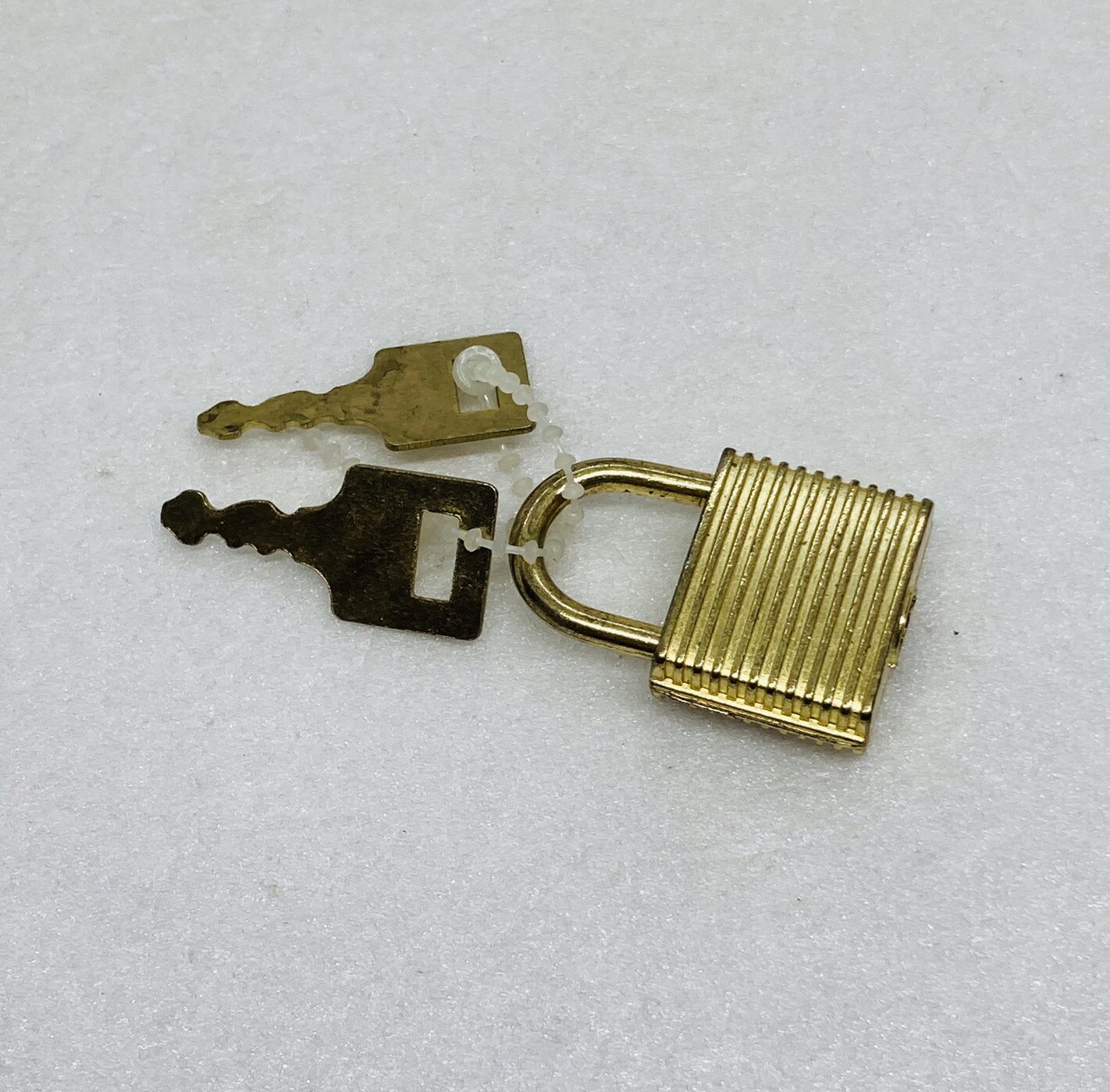 Vintage Metal Gold Tone Padlock Luggage Lock Briefcase Travel 1.25” Small 18