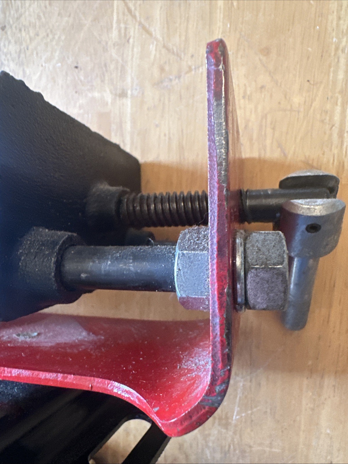 Vintage Speedy Vise 6.5”in With Wood Blocks That Go Over Vise Face. Used