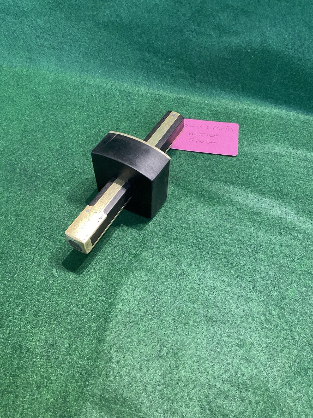 EBONY AND BRASS MORTICE GAUGE IN FINE CONDITION