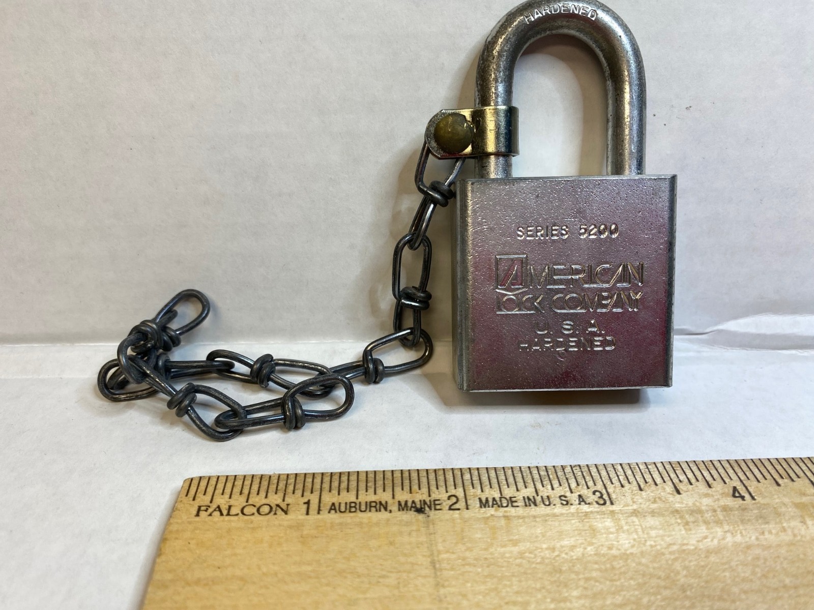 American Padlock /w chain and Keys, NEW