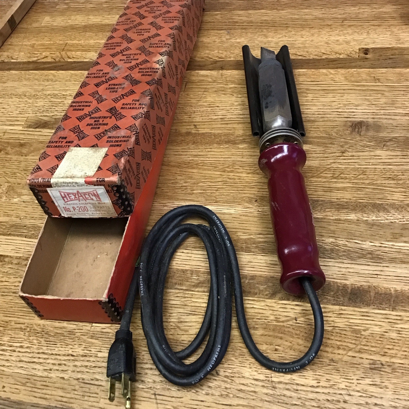VINTAGE HEXACON P200 200W HEAVY DUTY SOLDERING IRON – Used Only Once Excellent