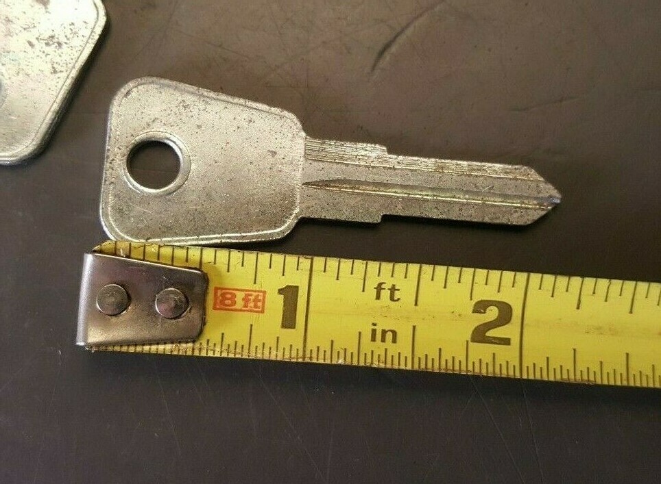 Lot of 10 Vintage Key Blanks YS-1 XL Curtis Ind. EastLake – Key Length 2-3/16″