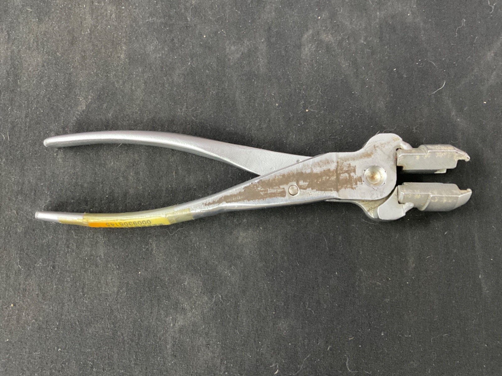 PLIERS, FUEL SEAL INLET (NSN: 5120-01-003-2944, TL-3023 USED)