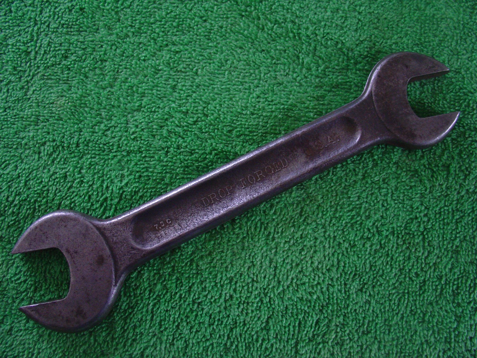 VINTAGE CONTROLLED STEEL 5/8×3/4 COMBINATION OPEN END WRENCH MADE IN USA