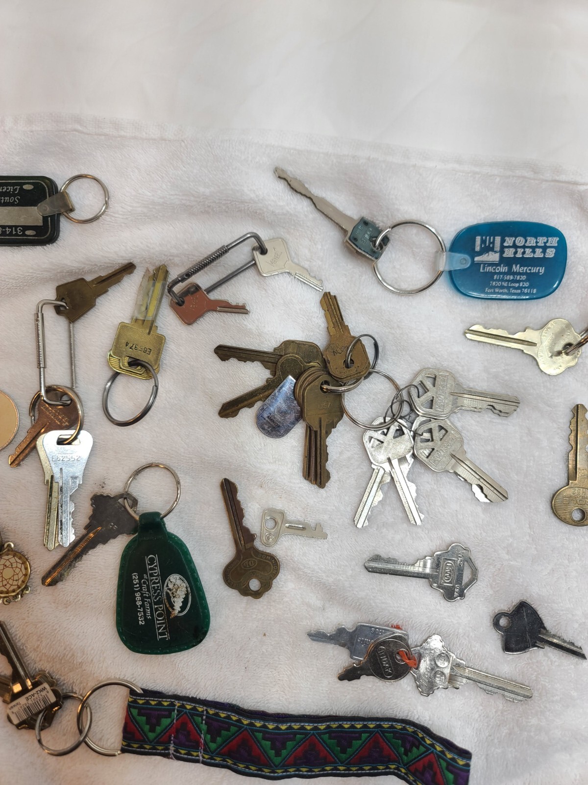 Mixed Lot Of Vintage Keys Steel Brass AUTO House Keychains