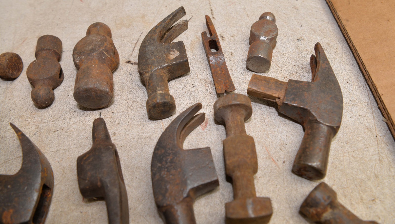 25 vintage hammer heads claw ball pein & more blacksmith steel collectible lot