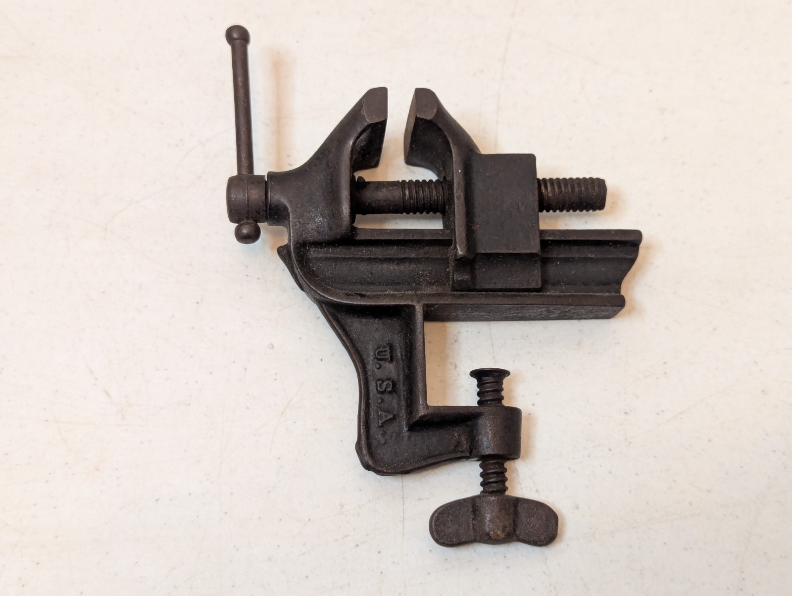 VINTAGE PS&W JEWELERS SMALL BENCH VISE – MADE IN USA