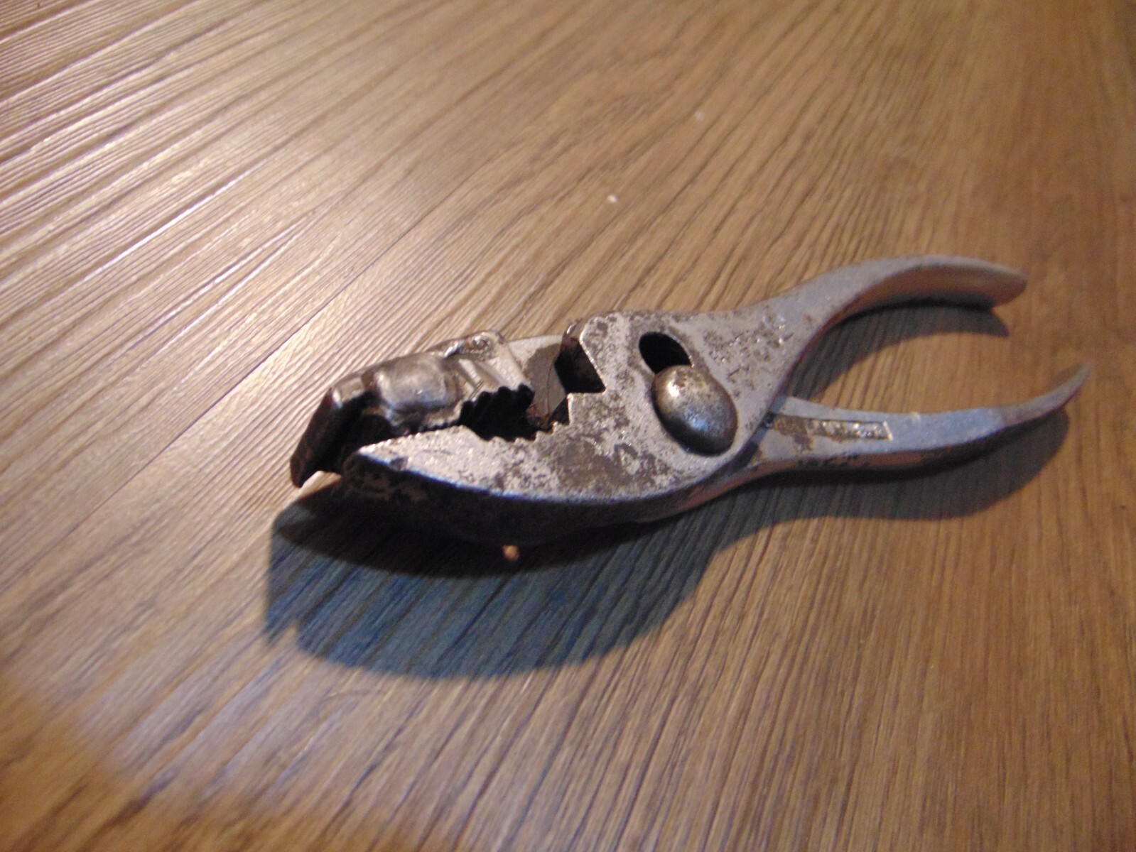 Vintage Diamond Calk & Horseshoe 6″ Unbranded Slip Joint Pliers W Bonus USA Tool