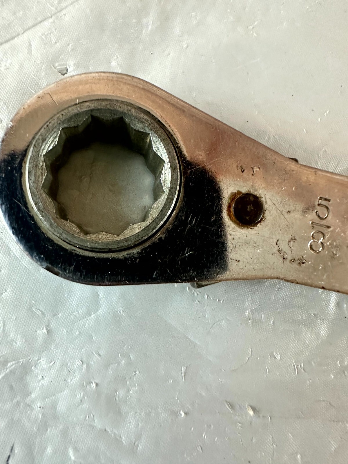SK USA RE2124 Reversible 8″ Ratcheting Box Wrench Chrome Steel 5/8″ x 3/4″