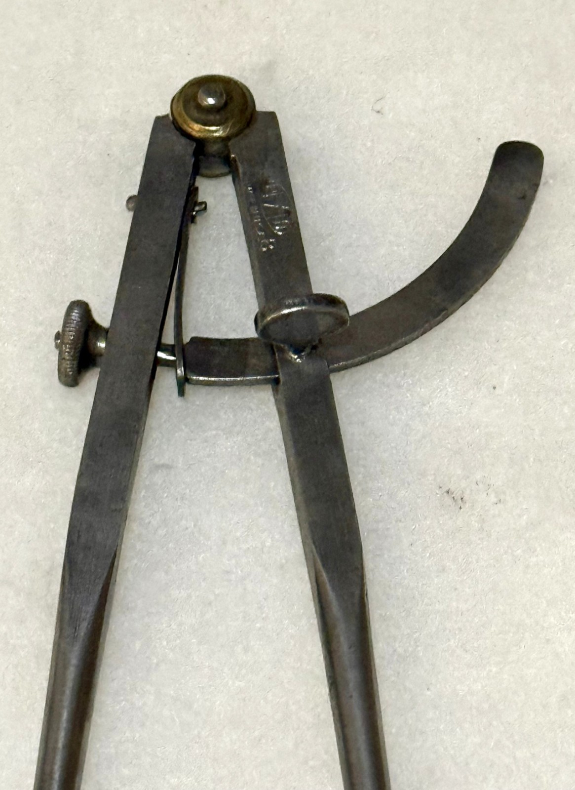 Vintage PEXTO (Peck, Stow & Wilcox Co.) No. 8 Wing Divider