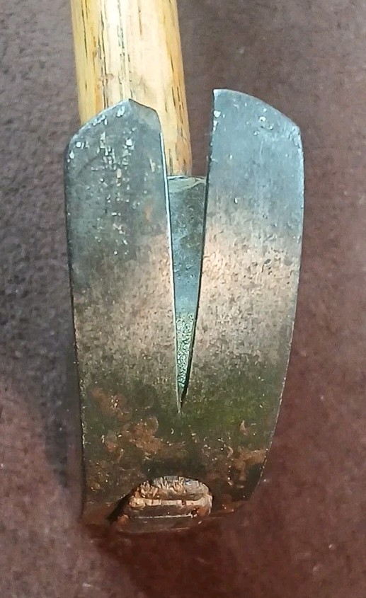 Vintage / Antique MAYDOLE Sm. Claw Hammer, W/ Original 14″ Handle, U.S.A.